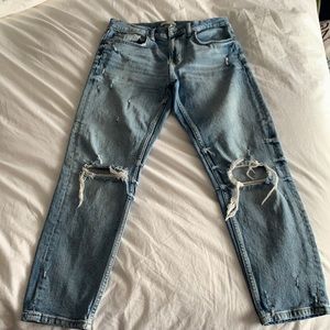 Zara women’s cropped jeans size 6 European 38 ripped knee